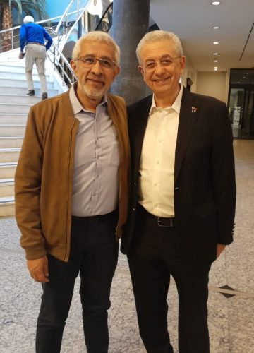 Con Mustafa Bargouti