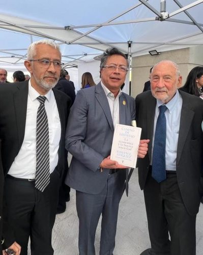 Con Petro y Joseph Stiglitz